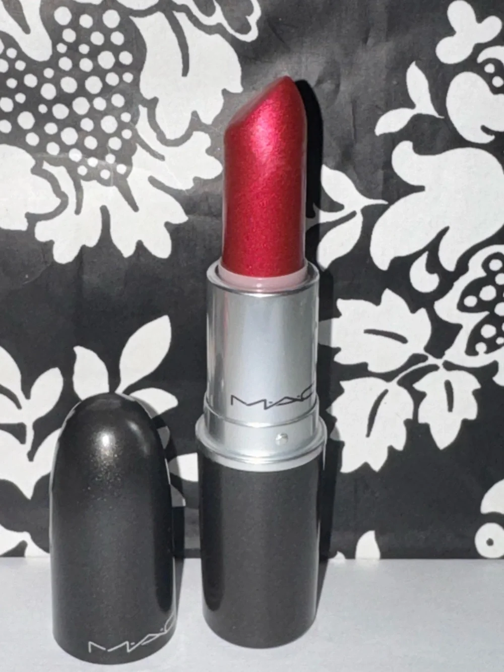 MAC Queens Sin Lipstick